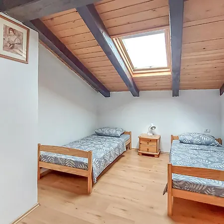 4 Bedroom In * Buzet